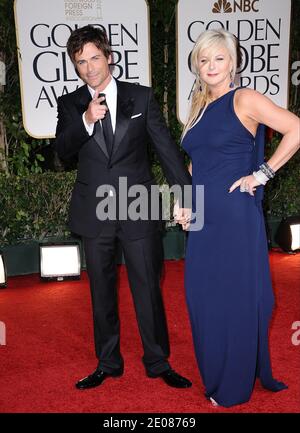 Rob Lowe et sa femme Sheryl arrivent pour la 69e cérémonie annuelle des Golden Globe Awards, qui s'est tenue à l'hôtel Beverly Hilton de Los Angeles, CA, Etats-Unis, le 15 janvier 2012. Photo de Lionel Hahn/ABACAPRESS.COM Banque D'Images