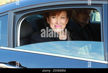 La ministre française des Solidarités Roselyne Bachelot visite un site de projet d'intégration (contrat unique d'Insertin : CUI) au musée gallo-romain de Lyon, France, le 18 janvier 2012. Photos de Vincent Dargent/ABACAPRESS.COM Banque D'Images