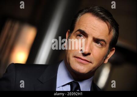 Jean Dujardin arrive au 64e Prix annuel de la Guilde des directeurs d'Amérique à Los Angeles, CA, USA, le 28 janvier 2012. Photo de Lionel Hahn/ABACAPRESS.COM Banque D'Images