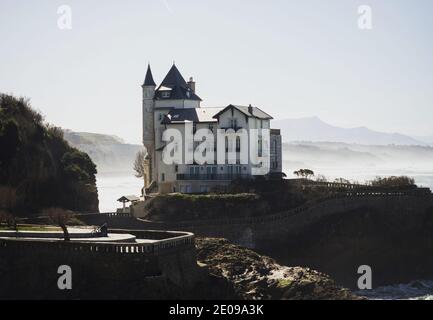 Vue panoramique de l'hôtel Villa Belza Palace palais à atlantic côte de plage dans la ville balnéaire française Biarritz Nouvelle aquitaine franc basque Banque D'Images