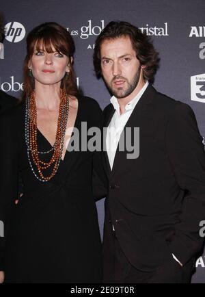 Gwendoline Hamon et Frederic Diefenthal ont assisté au 7e prix 'Globes de Cristal' qui s'est tenu au Lido à Paris, en France, le 6 février 2012. Photo de Denis Guignebourg/ABACAPRESS.COM Banque D'Images