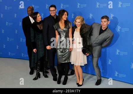 Les acteurs Julia Dietze, Christopher Kirby, Stephanie Paul, le réalisateur Timo Vuorensola, les acteurs Goetz Otto et Peta Sergent assistent à la séance photo « ciel de fer » pour le 62e Festival international du film de Berlin, à Berlin, en Allemagne, du 11 au 24 février 2012. La 62e Berlinale a lieu du 09 au 19 février. Photo d'Aurore Marechal/ABACAPRESS.COM Banque D'Images