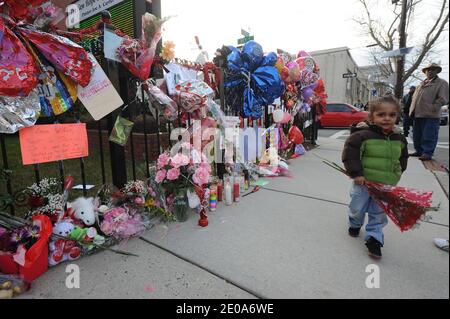 Illustration de la Maison funéraire de Whigham et de l'église où se tient le funéraire de Whitney Houston à Newark, NJ, USA le 14 février 2012. Photo par JMP/ABACAPRESS.COM Banque D'Images