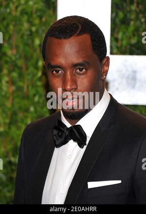 Sean 'Diddy' Combs arrivant au Vanity Fair Oscar Party 2012, organisé par Graydon carter, tenu au Sunset Tower Hotel à Los Angeles, CA, le 26 février 2012. Photo de Vince Bucci/ABACAPRESS.COM Banque D'Images