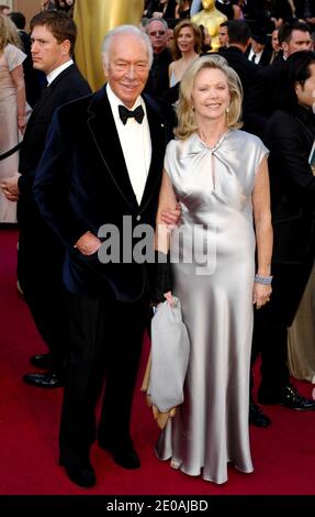 Christopher Plummer et Elaine Taylor arrivent au 84e Annual Academy Awards qui s'est tenu au Kodak Theatre à Hollywood, CA, Etats-Unis, le 26 février 2012. Photo par Apega/ABACAPRESS.COM Banque D'Images