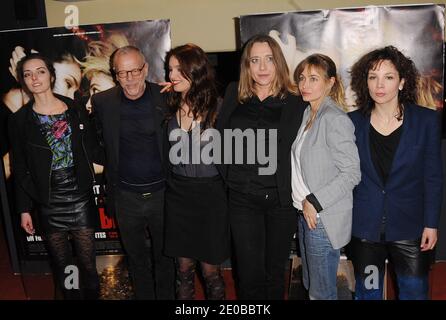 Pascal Greggory, Clara Ponsot, Virginie Despente, Emmanuelle Beart et Melanie Martinez assistent à la première de 'Bye Bye Bye Blondie' à l'UGC Cine cite des Halles à Paris, France, le 19 mars 2012. Photo de Giancarlo Gorassini/ABACAPRESS.COM Banque D'Images