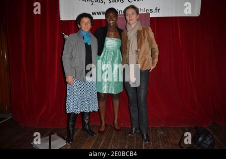 Rokhaya Diallo et Clémentine Autain assistent à la cérémonie des « Ya bon Awards » à Paris, France, le 19 mars 2012. Photo de Thierry Plessis/ABACAPRESS.COM Banque D'Images