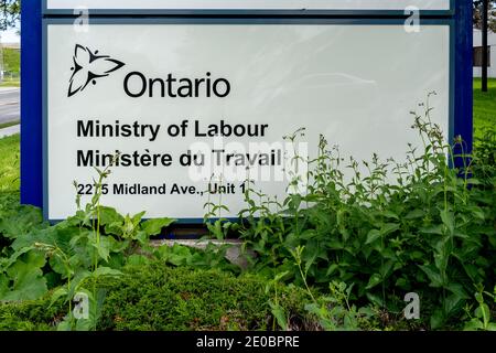 Toronto, Canada - 16 juin 2019 : signe du ministère du travail au bureau de Scarborough à Toronto, Canada. Banque D'Images