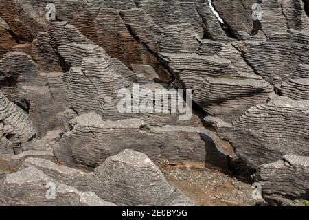 Vue rapprochée des rochers de Pancake une formation géologique inhabituelle De roches sédimentaires dans l'île du Sud de la Nouvelle-Zélande Banque D'Images