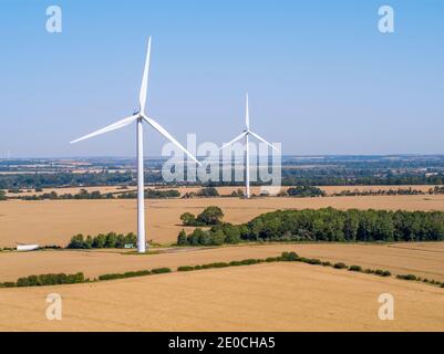 Vue sur le parc éolien de Cotton Farm, Cambridgeshire, Angleterre, Royaume-Uni, Europe Banque D'Images