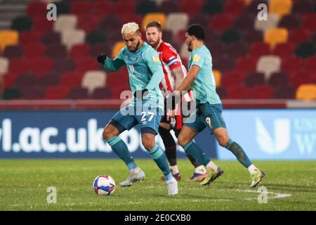 Londres, Royaume-Uni. 31 décembre 2020. Joshua King de Bournemouth en action lors du match de championnat EFL Sky Bet entre Brentford et Bournemouth au Brentford Community Stadium, Londres, Angleterre, le 30 décembre 2020. Photo de Ken Sparks. Utilisation éditoriale uniquement, licence requise pour une utilisation commerciale. Aucune utilisation dans les Paris, les jeux ou les publications d'un seul club/ligue/joueur. Crédit : UK Sports pics Ltd/Alay Live News Banque D'Images