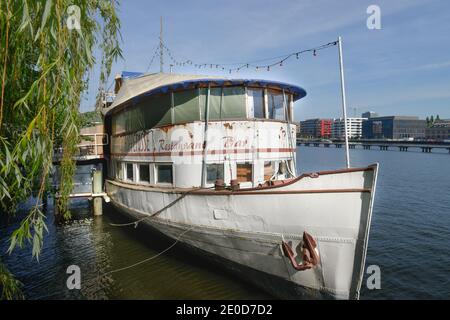 Mme Partyschiff Hoppetosse, Eichenstrasse, Treptow, Berlin, Deutschland Banque D'Images