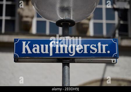 Strassenschild, Kaufingerstrasse, Munich, Bayern, Deutschland Banque D'Images