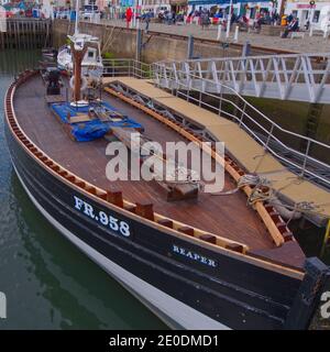 Bateau de pêche de type Zulu historique Reaper, faisant partie de la collection du Musée écossais des pêches dans le port d'Anstruther, Fife, Écosse Banque D'Images