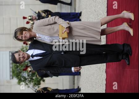 Jean-Pierre Jouyet et sa femme arrivent à l'Elysée pour l'investiture du président François Hollande, nouvellement élu, à Paris, en France, le 15 mai 2012. Photo de Thierry Orban/ABACAPRESS.COM Banque D'Images
