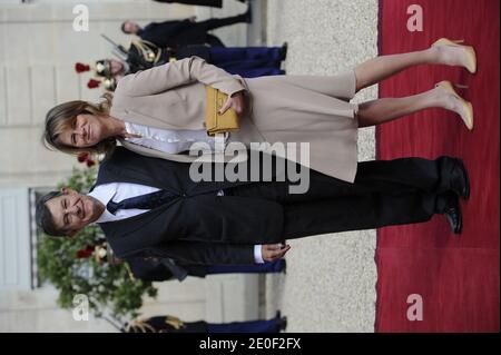 Jean-Pierre Jouyet et sa femme arrivent à l'Elysée pour l'investiture du président François Hollande, nouvellement élu, à Paris, en France, le 15 mai 2012. Photo de Thierry Orban/ABACAPRESS.COM Banque D'Images