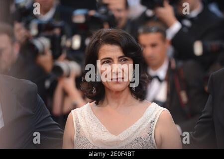 Hiam Abbas arrive pour la projection du "Royaume de montée" pour l'ouverture du 65e Festival de Cannes, à Cannes, France, le 16 mai 2012. Photo par Ammar Abd Rabbo/ABACAPRESS.COM Banque D'Images