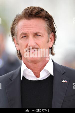 Sean Penn posant au photocall « Haiti Carnaval in Cannes » qui s'est tenu au Palais des Festivals dans le cadre du 65e Festival international du film de Cannes, France, le 19 mai 2012. Photo de Lionel Hahn/ABACAPRESS.COM Banque D'Images