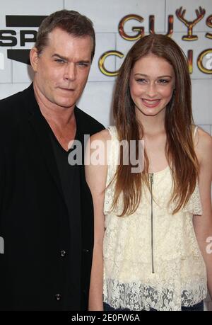 Ray Liotta, Karsen Liotta, The Spike TV Guys Choice Awards, Sony Studios, Culver City, Californie. 2 juin 2012. (Photo : ray Liotta, Karsen Liotta). Photo de Baxter/ABACAPRESS.COM Banque D'Images