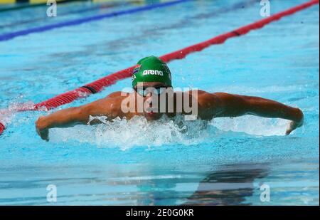 Chad le Clos, nageur sud-africain pendant la première journée de la XXVe International Meeting Arena of Swimming au Centre de piscine Arlette Franco à Canet-en-Roussillon, près de Perpignan, France, le 6 juin 2012. Photo de Michel Clementz/ABACAPRESS.COM Banque D'Images