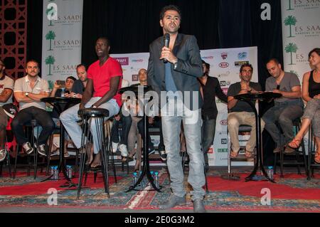 L'humoriste français Jamel Debbouze présente la 2e édition du Festival du Rire de Marrakech, ainsi que Omar Sy, Franck Dubosc, François-Xavier Demaison, Malik Bentalha, Tony Saint Laurent, Berengere Krief et Redouanne Harjane à Marrakech, Morrocco, le 8 juin 2012. Photo de William Stevens/ABACAPRESS.COM Banque D'Images