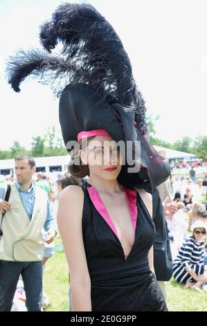 Atmosphère pendant les courses hippiques du Prix de Diane 2012 à Chantilly Horsetrack près de Paris, France, le 17 juin 2012. Photo de Nicolas Briquet/ABACAPRESS.COM Banque D'Images