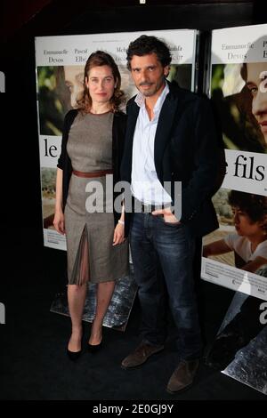 Emmanuelle Devos et Pascal Elbe à la première "le fils de l'autre", à Paris, France, le 2 avril 2012. Photo par ABACAPRESS.COM Banque D'Images