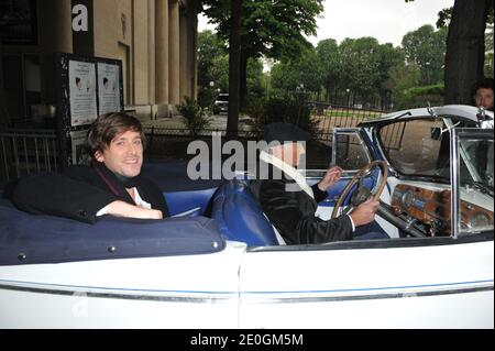 Thomas Dutronc lors de l'enregistrement de l'émission champs Elysées, Paris, France, mai 2012. Photo Max Colin/ABACAPRESS.COM Banque D'Images