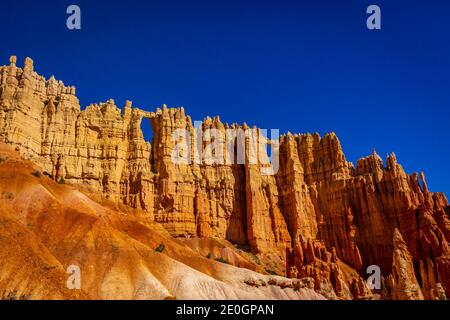 Wall of Windows à Bryce Amphitheatre, parc national de Bryce Canyon, Utah Banque D'Images