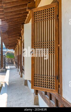 Maisons traditionnelles au village de Namsangol Hanok à Séoul, République de Corée Banque D'Images