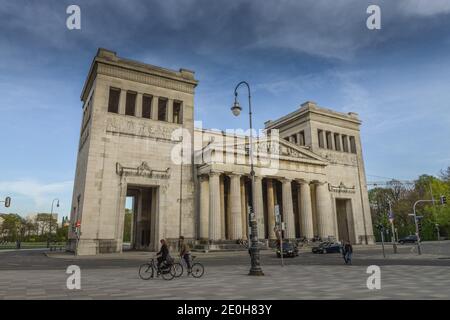 Propylaeen, Koenigsplatz, Munich, Bayern, Deutschland Banque D'Images