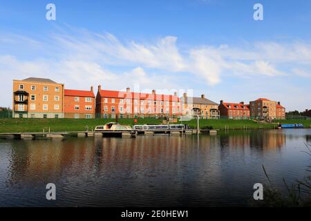 Bateaux sur la rivière Witham, Boston Gateway Marina, ville de Boston, Lincolnshire County, Angleterre, Royaume-Uni Banque D'Images