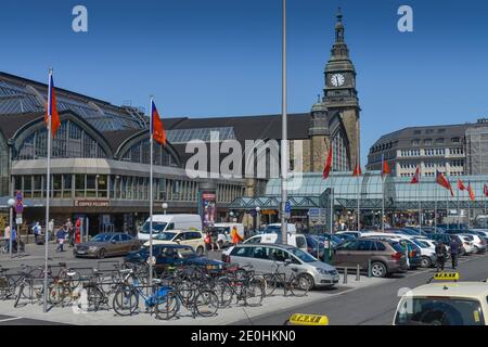 Hauptbahnhof, Hachmannplatz, Kirchenallee, Hamburg, Deutschland Banque D'Images