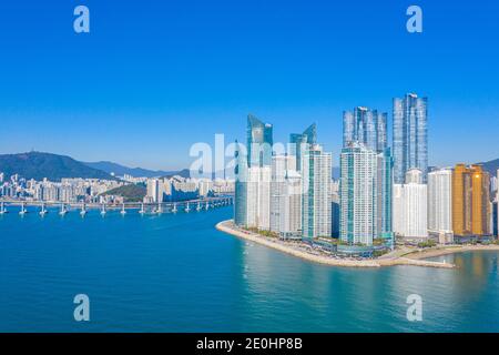 BUSAN, CORÉE, 30 OCTOBRE 2019 : gratte-ciels de la ville Marine à Busan, République de Corée Banque D'Images