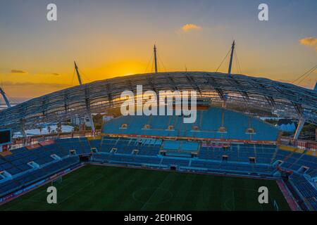 SEOGWIPO, CORÉE, 11 NOVEMBRE 2019 : vue aérienne au coucher du soleil sur le stade de Seogwipo à l'île de Jeju, Repubic de Corée Banque D'Images