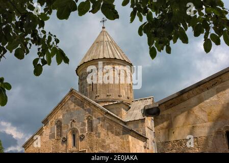 Église Saint-Astvatsatsin dans le complexe du monastère de Haghartsin, Dilijan, province de Tavoush, Arménie Banque D'Images