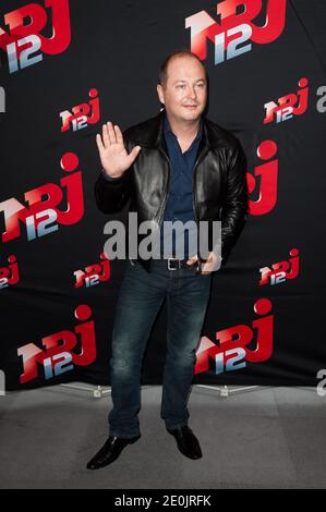 Sébastien Cauet participant au programme de la conférence de presse 2012 / 2013 du NRJ 12 TV Chanel au bureau du Groupe NRJ (22 rue Boileau 75016 Paris), le 12 juillet 2012 à Paris, France. Photo de Nicolas Genin/ABACAPRESS.COM Banque D'Images