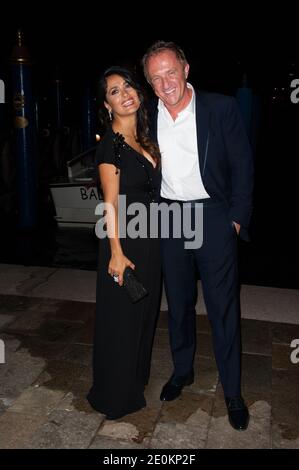 Salma Hayek et François-Henri Pinault quittent le Gucci Award for Women in Cinema, qui s'est tenu au 69e Festival international du film de Venise, et qui se revisite à leur hôtel Cipriani à Venise, en Italie, le 31 août 2012. Photo de Nicolas Genin/ABACAPRESS.COM Banque D'Images