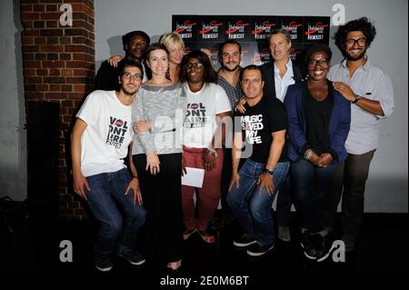 Antoine de Caunes, Luc Barrouet, Sébastien Folin, Claude m'Barali aka MC Solar, Claudia Tagbo, Maitena Biraben, François-Xavier Demaison participant à la conférence de presse de Solidarite sida à Paris, France, le 10 septembre 2012. Photo d'Alban Wyters/ABACAPRESS.COM Banque D'Images