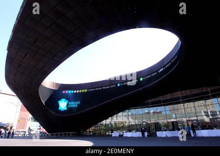 Vue générale du Barclays Center, un stade intérieur polyvalent dévoilé à Brooklyn, New York, NY, États-Unis le 21 septembre 2012. Photo de Charles Guerin/ABACAPRESS.COM Banque D'Images