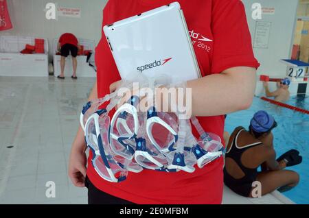 Le nageur français Benjamin Stasiulis lors d'un événement Speedo au centre aquatique Dome de Vincennes, banlieue de Paris, Farnce, le 22 septembre 2012. Photo de Thierry Plessis/ABACAPRESS.COM Banque D'Images