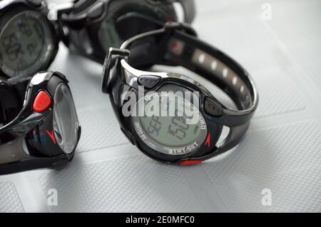 Le nageur français Benjamin Stasiulis lors d'un événement Speedo au centre aquatique Dome de Vincennes, banlieue de Paris, Farnce, le 22 septembre 2012. Photo de Thierry Plessis/ABACAPRESS.COM Banque D'Images