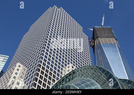 Vue sur la Tour de la liberté en construction (le plus haut bâtiment de New York) à New York City, NY, États-Unis, le 16 septembre 2012. Photo de Marie Psaila/ABACAPRESS.COM Banque D'Images