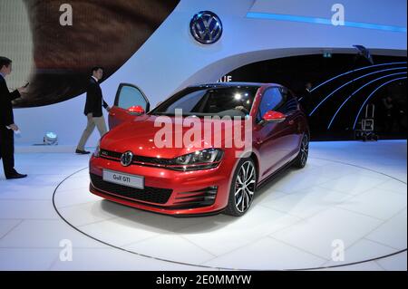 Le nouveau VW Golf GTI lors du premier jour de presse du mondial de l'automobile Paris Motor Show 2012, à Paris, France, le 27 septembre 2012. Photo de Thierry Plessis/ABACAPRESS.COM Banque D'Images