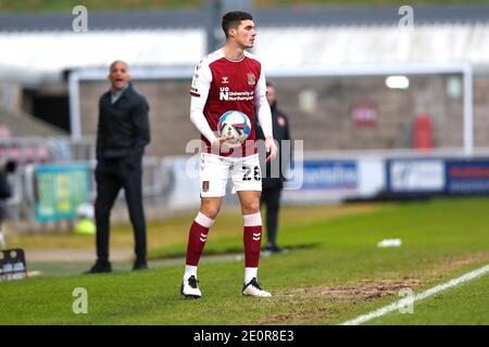 NORTHAMPTON, ANGLETERRE. 2 JANVIER. Lloyd Jones de Northampton Town lors de la première moitié de la Sky Bet League un match entre Northampton Town et Sunderland au PTS Academy Stadium, Northampton, le samedi 2 janvier 2021. (Credit: John Cripps | MI News) Credit: MI News & Sport /Alay Live News Banque D'Images