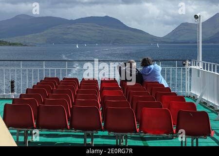 Oban, une petite ville avec un port ferryport très animé, est béni avec un superbe port naturel, une baie parfaite en fer à cheval. Banque D'Images