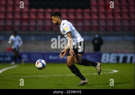 Londres, Royaume-Uni. 02 janvier 2021. Ibou Touray de Salford City pendant le match Sky Bet League 2 au stade Breyer Group, Londres photo par Sam Bibby/Focus Images/Sipa USA 02/01/2021 crédit: SIPA USA/Alay Live News Banque D'Images