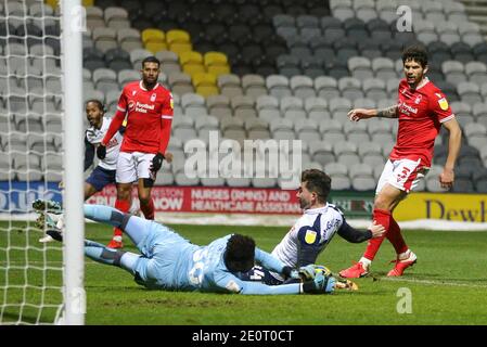 Preston, Royaume-Uni. 02 janvier 2021. EFL Skybet Championship Match, Preston North End v Nottingham Forest au Deepdale Stadium de Preston le samedi 2 janvier 2021. Cette image ne peut être utilisée qu'à des fins éditoriales. Utilisation éditoriale uniquement, licence requise pour une utilisation commerciale. Aucune utilisation dans les Paris, les jeux ou les publications d'un seul club/ligue/joueur.pic par Chris Stading/Andrew Orchard sports Photography/Alamy Live News crédit: Andrew Orchard sports Photography/Alamy Live News Banque D'Images