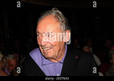 L'acteur français Jean-Marc Thibault assiste à la création de la 'sa bonne Etoile du Nord' dirigée par Olivier Belmondo au Théâtre du Gymnase à Paris, France, le 1er octobre 2012. Photo de Jerome Domine/ABACAPRESS.COM Banque D'Images