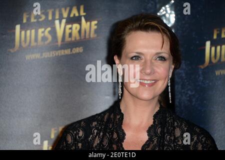 Amanda Tapping assiste à la cérémonie d'ouverture du « Festival Jules Verne » qui s'est tenue au Grand Rex à Paris, en France, le 10 octobre 2012. Photo de Nicolas Briquet/ABACAPRESS.COM Banque D'Images